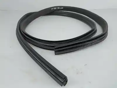 Second-hand car spare part rubber door seal for ford fiesta vi (cb1, ccn) 1.4 tdci oem iam references   