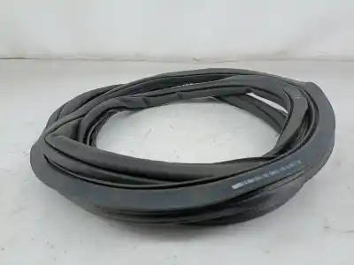 Second-hand car spare part generic rubber for seat ateca (kh7) 2.0 tdi oem iam references 575867365p