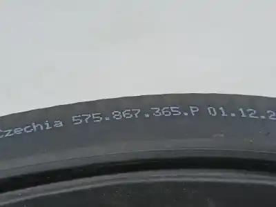 Second-hand car spare part generic rubber for seat ateca (kh7) 2.0 tdi oem iam references 575867365p  