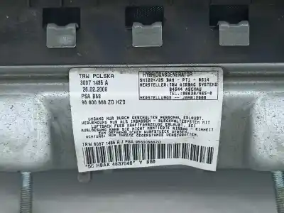 Pezzo di ricambio per auto di seconda mano pezzi vari per citroen c4 picasso i monospace (ud_) 1.6 hdi riferimenti oem iam 96600568zd  