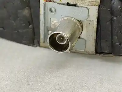 Автозапчастина б/у різні деталі для audi a8 (4e) 4.0 tdi quattro посилання на oem iam 4e0035503  