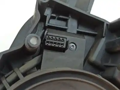 Pezzo di ricambio per auto di seconda mano pezzi vari per bmw 5 touring (e61) 520 d riferimenti oem iam   