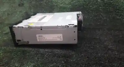 Peça sobressalente para automóvel em segunda mão sistema de áudio / rádio cd por audi a4 b7 avant (8ed) 1.9 tdi referências oem iam 8e0035111d   Peça sobressalente para automóvel em segunda mão sistema de áudio / rádio cd por audi a4 b7 avant (8ed) 1.9 tdi referências oem iam 8e0035111d
