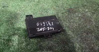 Peça sobressalente para automóvel em segunda mão módulo electrónico do fecho central por ford transit connect (p65_, p70_, p80_) 1.8 tdci referências oem iam 18822781a  