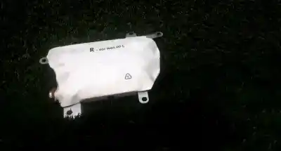 Second-hand car spare part front right side airbag for bmw 5 touring (e61) 520 d oem iam references   