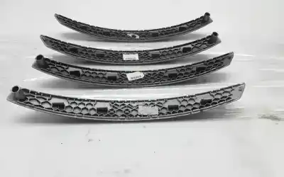 Peça sobressalente para automóvel em segunda mão moldagem por bmw x3 (e83) 2.0 d referências oem iam 4 portas  