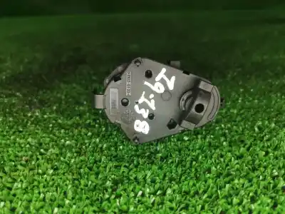Recambio de automóvil de segunda mano de MOTOR DEL COMPUERTA DE LA CALEFACCIÓN para BMW 5 (E60) 520 i referencias OEM IAM 69303029  