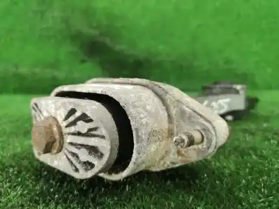 Автозапчасти б/у ИЗМЕНИТЬ ПОДДЕРЖКУ за VOLKSWAGEN NEW BEETLE (9C1/1C1)  ссылки OEM IAM 1J0199851  