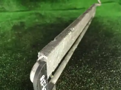 Pezzo di ricambio per auto di seconda mano radiatore olio per bmw 5 (e60) 520 i riferimenti oem iam   