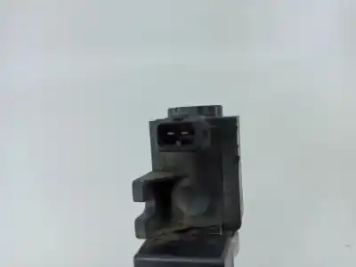 Pièce détachée automobile d'occasion soupape d'air supplémentaire pour audi a4 avant (8d5, b5) 113 m/380 gasóleo 1998 5p références oem iam   