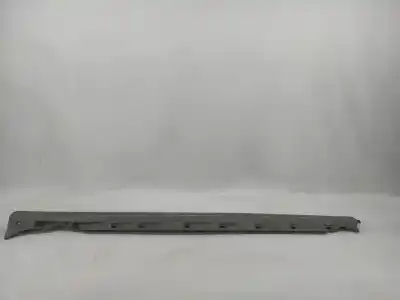 Second-hand car spare part left side skirt (cut) for audi a4 b7 avant (8ed) 2.0 tdi oem iam references  Second-hand car spare part left side skirt (cut) for audi a4 b7 avant (8ed) 2.0 tdi oem iam references