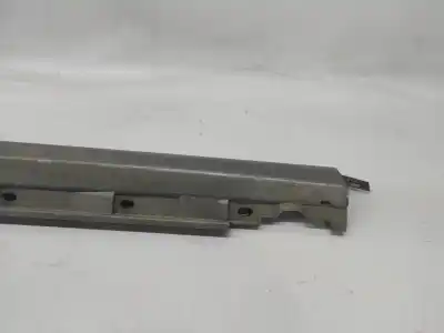 Second-hand car spare part left side skirt (cut) for audi a4 b7 avant (8ed) 2.0 tdi oem iam references   