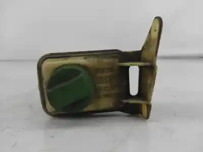 Автозапчастина б/у бач гальмульної рідини для volkswagen passat variant (3b5) 1.9 tdi посилання на oem iam 8d0422373c  