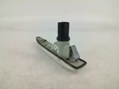 Peça sobressalente para automóvel em segunda mão farolim dianteiro direito por bmw 7 (e65, e66, e67) 745 i. li referências oem iam   