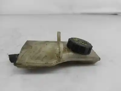 Pezzo di ricambio per auto di seconda mano serbatoio liquido freni per ford focus ii (da_, hcp, dp) 1.6 tdci riferimenti oem iam  Pezzo di ricambio per auto di seconda mano serbatoio liquido freni per ford focus ii (da_, hcp, dp) 1.6 tdci riferimenti oem iam