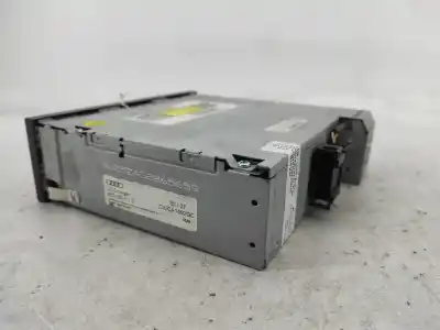 Second-hand car spare part audio system / radio cd for audi a4 b7 (8ec) 1.9 tdi oem iam references 8e0035111d  