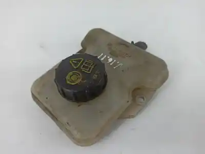 Peça sobressalente para automóvel em segunda mão depósito / reservatório de líquido de travões por mazda 5 (cr19) 2.0 cd (cr19) referências oem iam c23643550
