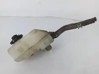 Автозапчасти б/у бак тормозной жидкости за toyota prius hatchback (_w2_) 1.5 hybrid (nhw20_) ссылки oem iam 13231140120