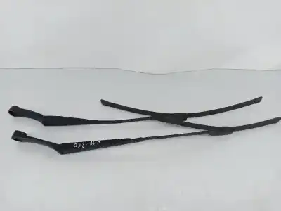 Pezzo di ricambio per auto di seconda mano braccio tergicristallo anteriore destro per hyundai i30 (fd) 1.6 crdi riferimenti oem iam 