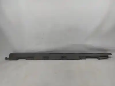 Second-hand car spare part left side skirt (cut) for toyota corolla verso (e12) 1.8 linea sol oem iam references 