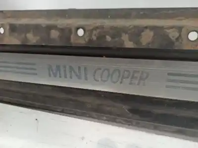 Автозапчастина б/у права бічна сподница (виріз) для mini mini descapotable (r52) cooper посилання на oem iam 1505862  