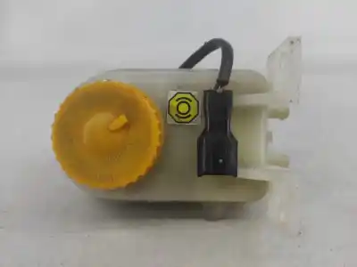 Second-hand car spare part brake fluid reservoir for daewoo tacuma (u100) 1.6 oem iam references 
