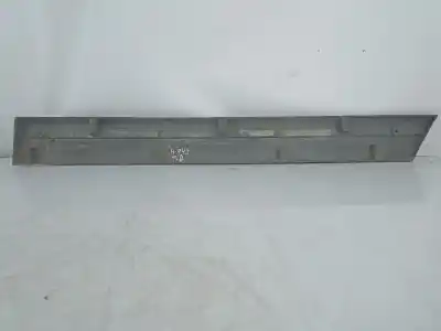 Pezzo di ricambio per auto di seconda mano modanatura per renault express furgón (f40_, g40_) 1.6 d (f404) riferimenti oem iam   