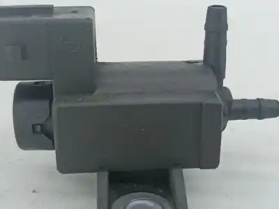 Second-hand car spare part additional air valve for lexus is ii (_e2_) 220d (ale20) oem iam references 258600r010  