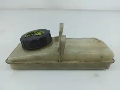 Автозапчасти б/у бак тормозной жидкости за ford focus c-max (dm2) 2.0 tdci ссылки oem iam 03350886381