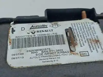 Автозапчастина б/у передня права подушка безопасности для renault megane ii (bm0/1_, cm0/1_) 1.5 dci (bm0f bm0t bm2b cm0f cm0t) посилання на oem iam 8200077832b  