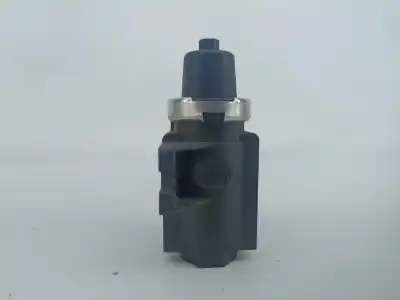 Tweedehands auto-onderdeel extra luchtklep voor bmw 7 (e65, e66, e67) 730 d oem iam-referenties 72279600  