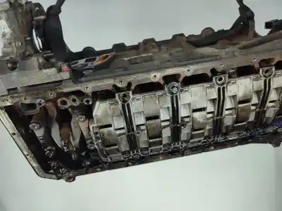 Second-hand car spare part block for bmw 3 (e46) 330 d oem iam references 2246643  