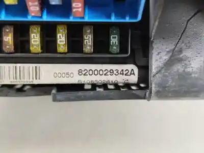 Pièce détachée automobile d'occasion boîtes à fusibles pour renault megane scenic (ja0/1_) 1.4 i (ja0e) références oem iam 8200029342a  