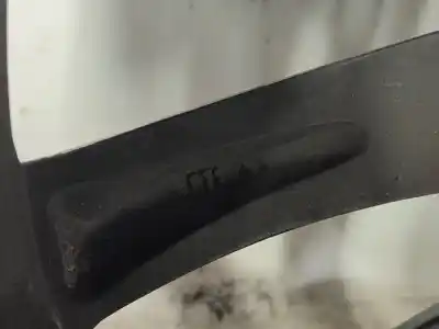 Автозапчасти б/у шина за audi a4 b8 avant (8k5) 2.0 tdi ссылки oem iam r19  