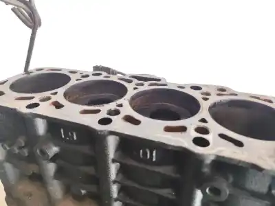 Автозапчастина б/у блокувати для audi a3 (8l1) 1.9 tdi посилання на oem iam 038103021b   Автозапчастина б/у блокувати для audi a3 (8l1) 1.9 tdi посилання на oem iam 038103021b