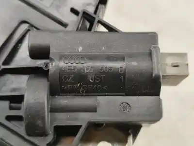 Автозапчасти б/у замок багажника/ворот за audi a6 c6 (4f2) 2.0 tdi ссылки oem iam 4e0827645  