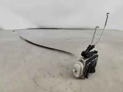 Автозапчастина б/у замок передній праві двері для audi a4 b5 avant (8d5) 1.9 tdi посилання на oem iam 4d173a  