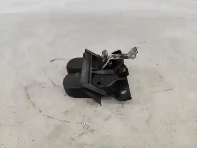 Автозапчастина б/у замок багажника / ворот для audi a4 b5 avant (8d5) 1.9 tdi посилання на oem iam 8d9827505d  