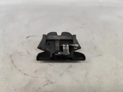 Автозапчастина б/у замок багажника / ворот для audi a4 b5 avant (8d5) 1.9 tdi посилання на oem iam 8d9827505d  