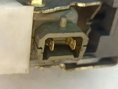 Peça sobressalente para automóvel em segunda mão fechadura da porta dianteira esquerda por renault megane scenic (ja0/1_) 1.4 i (ja0e) referências oem iam   