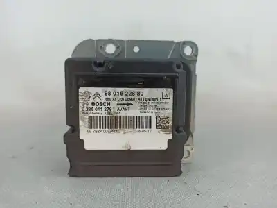 Автозапчастина б/у блок управління подушками безпеки для peugeot 208 caixa (cr_) 1.6 hdi 92 посилання на oem iam 9801522880