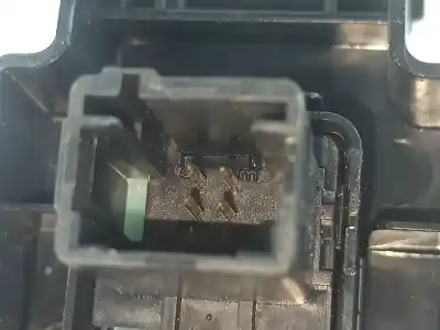 Автозапчастина б/у передній правий віконний вимикач для peugeot 207 (wa_, wc_) 1.6 hdi посилання на oem iam 4 pinos  