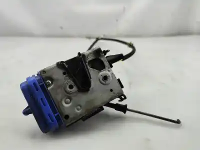 Автозапчастина б/у ЗАМОК ДВЕРЕЙ ЗАДНЬОГО ЛІВОГО для AUDI A4 AVANT (8D5, B5)  Посилання на OEM IAM 8D0839015E  