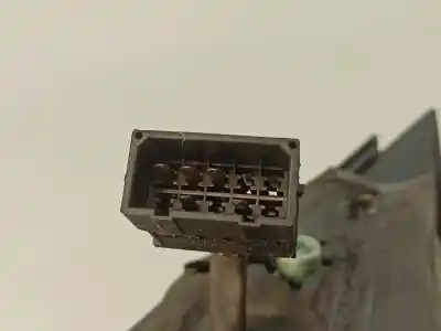 Автозапчастина б/у правий задний огляд для audi a4 avant (8d5, b5) 113 m/380 gasóleo 1998 5p посилання на oem iam 8d0857544  