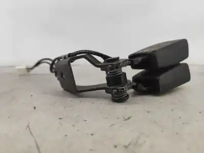 Автозапчастина б/у задній центральний гачок для peugeot 308 sw ii (lc_, lj_, lr_, lx_, l4_) 1.6 hdi / bluehdi 115 (lcbhxm lcbhxt) посилання на oem iam 98002031xx  