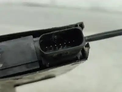 Автозапчастина б/у замок дверей заднього лівого для peugeot 308 sw ii (lc_, lj_, lr_, lx_, l4_) 1.6 hdi / bluehdi 115 (lcbhxm lcbhxt) посилання на oem iam 9810309980  