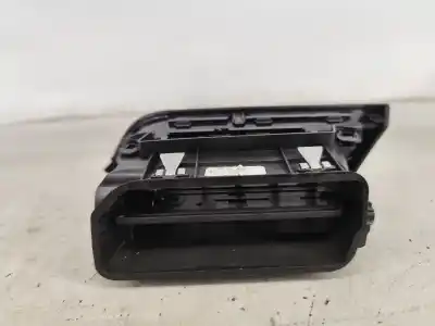 Автозапчастина б/у аераційна решіта для peugeot 308 sw ii (lc_, lj_, lr_, lx_, l4_) 1.6 hdi / bluehdi 115 (lcbhxm lcbhxt) посилання на oem iam   