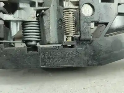 Автозапчастина б/у ліва передня зовнішня ручка для peugeot 308 sw ii (lc_, lj_, lr_, lx_, l4_) 1.6 hdi / bluehdi 115 (lcbhxm lcbhxt) посилання на oem iam 9802977380  