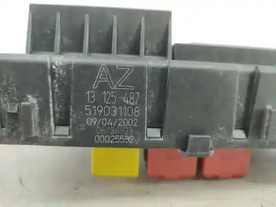Second-hand car spare part fuse box unit for opel vectra c (z02) 1.8 16v oem iam references 13125487   Second-hand car spare part fuse box unit for opel vectra c (z02) 1.8 16v oem iam references 13125487