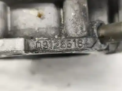 Pezzo di ricambio per auto di seconda mano scatola della farfalla per opel vectra c (z02) 1.8 16v riferimenti oem iam 09128518  